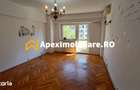 Apartament 4 camere de vanzare Unirii Parcare Privata / Garaj - 1