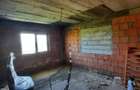 Casă cu 4 camere cu Teren 750 Mp în Novaci