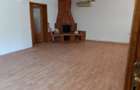 Ofer spre inchiriere casa+spatiu comercial