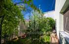 Casa parter,  situata pe colt, teren 300 mp, acces dublu - 15