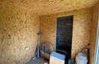 Vand container metalic, tip locuin?a
