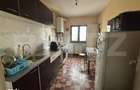 Se cauta colega intr-un apartament de 3 camere , in zona Bd. 21 Decemb - 2