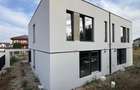 Duplex Dumbravita | 3 dormitoare | Asfalt | 700 metri de primarie,parc central,scoala