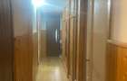 Proprietar, vând apartament 3 camere,decomandat - 10