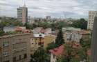 Piata iancului-Gura de metrou- 260 euro bloc mixt - 2