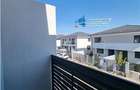 Vanzare casa de tip Duplex cu 370 mp de teren situat la Str Margelelor - 16