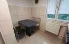 Inchiriez apartament 3 camere - 6
