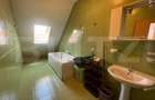 Apartament 3 camere, parcare, 68 mp, zona Porii