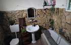 Casă cu 2 camere cu Teren 576 Mp în Central - 9