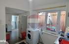 Casa / Vila cu 3 camere de vanzare in zona Schei