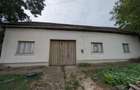 Vand casa + gradina la strada principala - 1