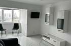 Inchiriez apartament 2 camere decomandat - 1