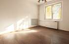 Apartament cu 3 camere semidecomandat în Titan