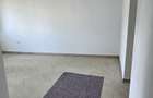 inchiriez apartament/spatiu 50 m2 - 3