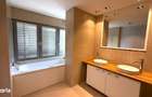 Apartament 4 camere | Vedere la lac | Piscina | Parcare inclusa