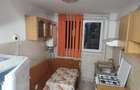 Cand/inchiriez apartament 2 camere semidecomandat zona gara B Caracal