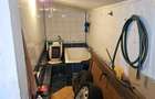 Inchiriez 3 camere la curte +depozitare, lucruri paza non stop