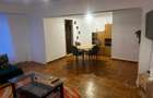 apartament 3 camere et 1 zona Port