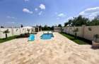 Vila de lux cu piscina - 8