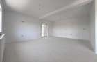Duplex cu 3 camere, 80 mp utili, 16 mp terasa, 463 mp teren - Sag (Timis)