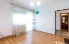 Casa / Vila cu 6 camere de vanzare in Corbeanca, centru, autobuz, Mega - Corbeanca (Bucuresti-Ilfov)