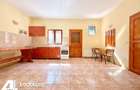 Cladire in Moneasa cu 9 camere: pensiune, azil batrani, casa vacanta - 14