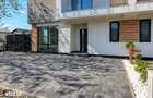 Inchiriez duplex premium ideal pentru familie - 7