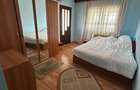 De inchiriat apartament cu 3 camere, decomandat, ultracentral - 2