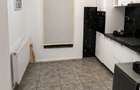 Vand casa mobilata si renovata in Piata Cluj - 7