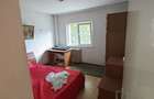 Apartament 3 camere de inchiriat, cu balcon