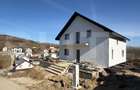 Vila spatioasa cu 3 dormitoare, 515 mp teren, cartierul Rasaritului, Sancrai