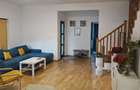 Proprietar vand duplex unit prin garaj - 2