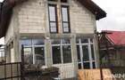 Casă cu 5 camere cu Teren 2000 Mp în Petrăchioaia