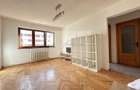 3 camere/etaj intermediar/Zona Casa Radio