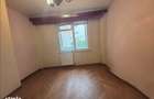 Vand apartament 3 camere parter Scriitorilor, necesita renivare