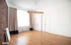 Apartament ultracentral cu 3 camere pe Strada Primariei