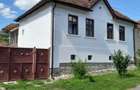 Casă cu 3 camere cu Teren 1400 Mp în Amnaș - 4
