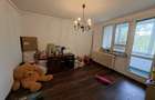 Inchiriez apartament 3 camere, etaj 4, Prelungirea Ghencea 425 Euro