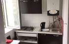 Vand apartament 2 camere renovat total - 4