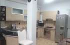Inchiriez Apatament 2 camere: - 7