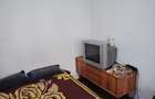 e inchiriez apartament zona Nord utilat - 6