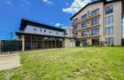 Pensiune de vanzare Costinesti, 26 camere duble, complet functionala - 1