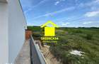 Duplex semifinisat, 175 mp utili, teren 300 mp si garaj dublu | Vorone