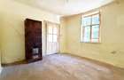 Apartament cu 1 cameră la curte – central