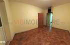 De vanzare apartament 3 camere - 7