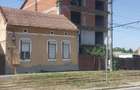 Casă cu Teren 800 Mp în Central