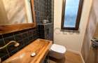 Apartament tip penthouse cu terasa si acces la curte - 7