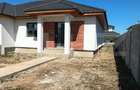 De vanzare casa , 3 camere , zona Odoreului - 4