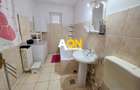 Casă 3 camere, 630 mp teren, zona Schit, Cetate