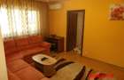 Inchiriez apartament 2 camere, zona Casa de Cultura, langa Liceul Sportiv